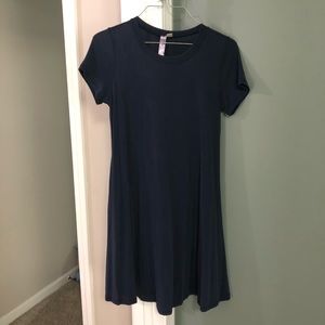 FRANCESCA’S Navy Flowy Dress